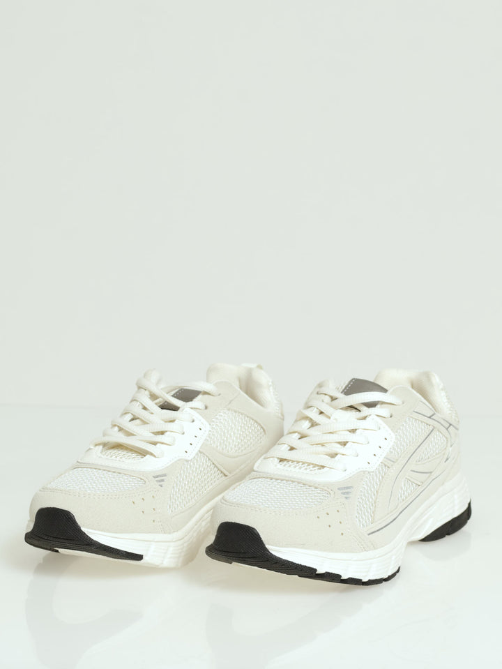 Runner Sneaker - White/Beige