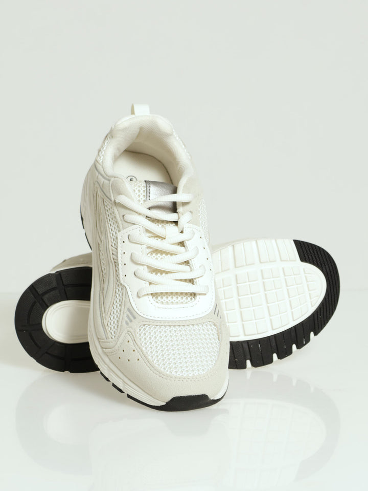 Runner Sneaker - White/Beige