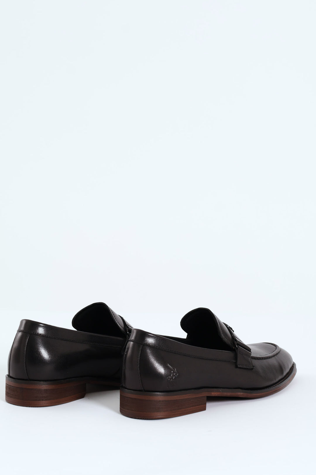 Circle Pony Trim Penny Loafer - Black