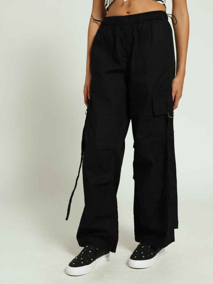 Girls Belted Parachute Pants - Black