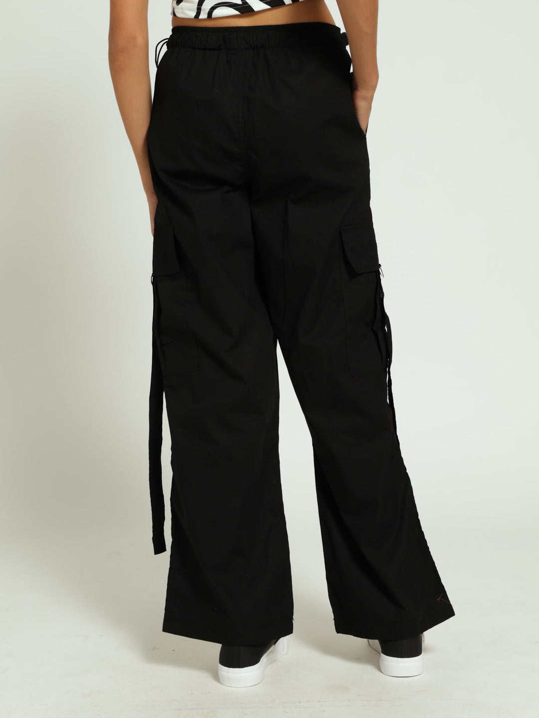 Girls Belted Parachute Pants - Black