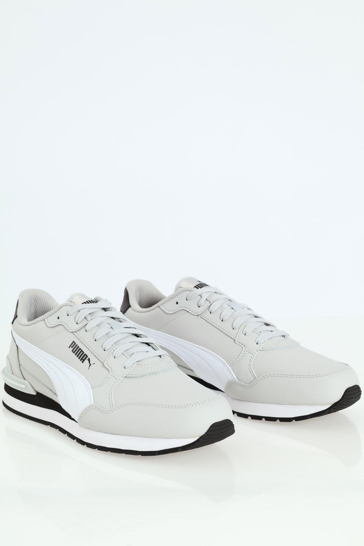 Mens Runner V4 Sneaker - Light Grey