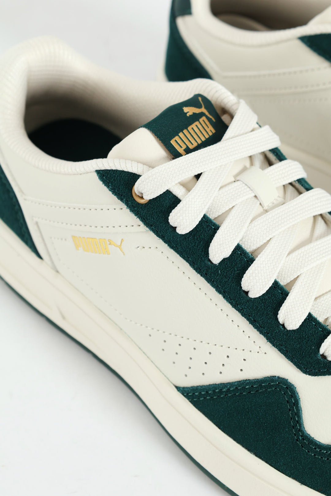 Court Classic Side Panel Lace Up Sneaker - White/Green