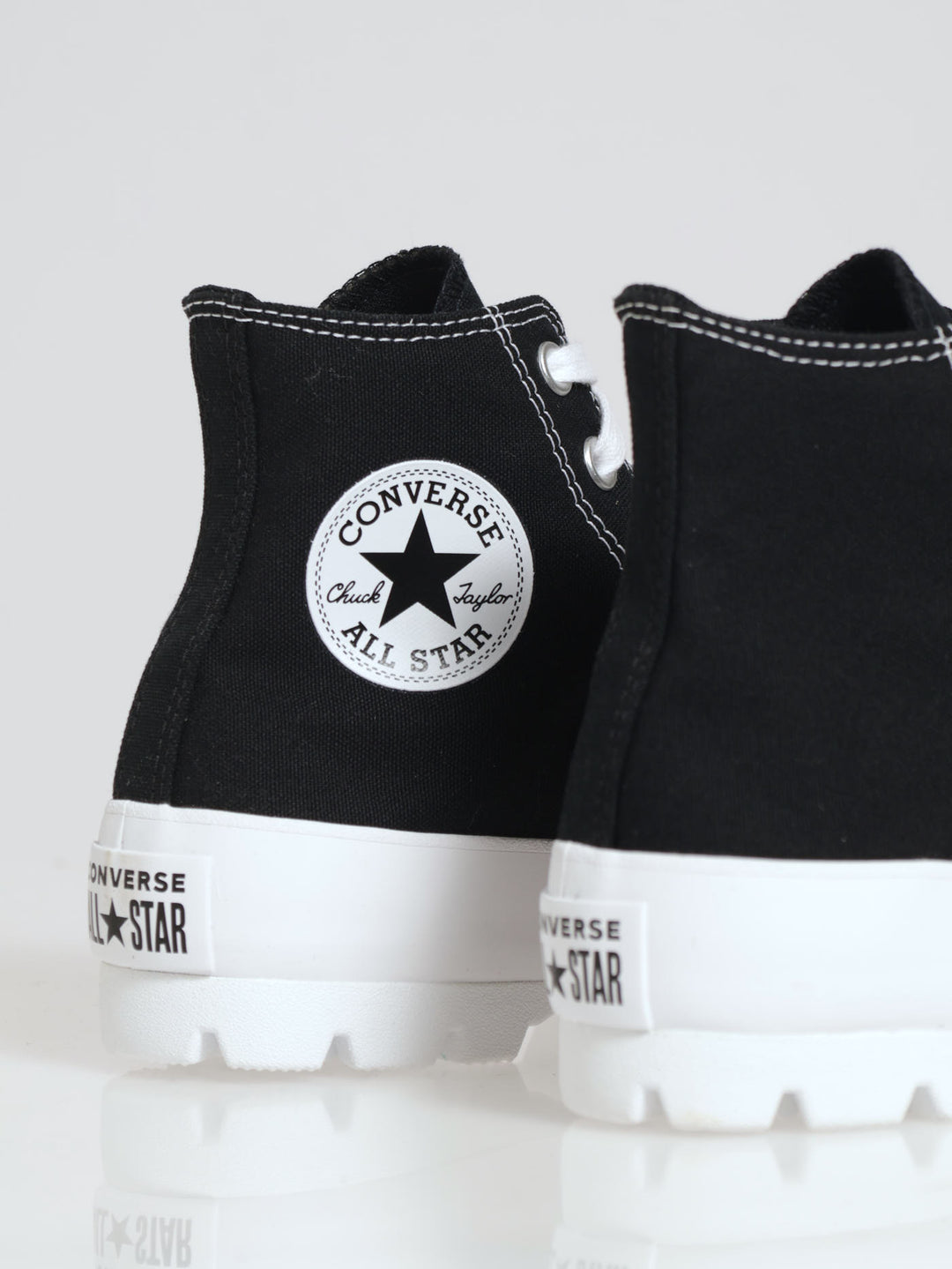 Chuck Taylor All Star Lugged Canvas Sneaker - Black