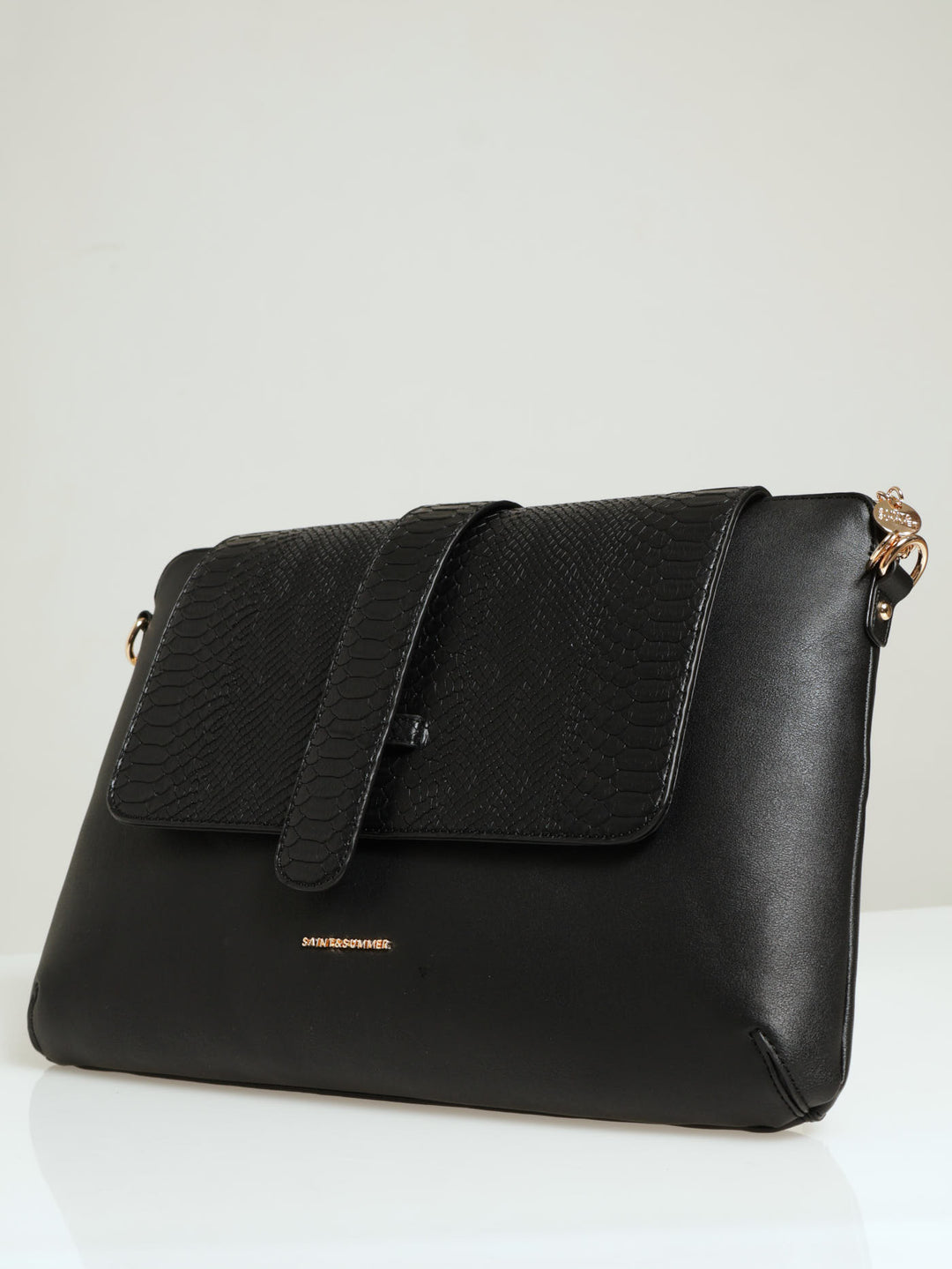 Textured Pu Laptop Bag With  Studs - Black