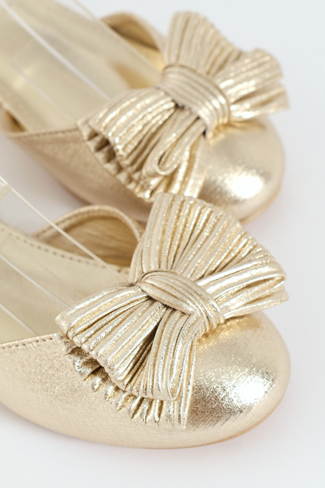 Girls Crinkle Bow Heeled Sandal - Gold