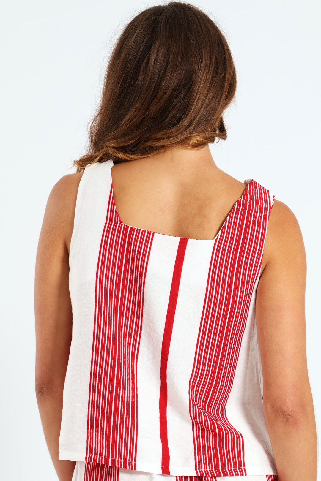 Shell Tank - White/Red