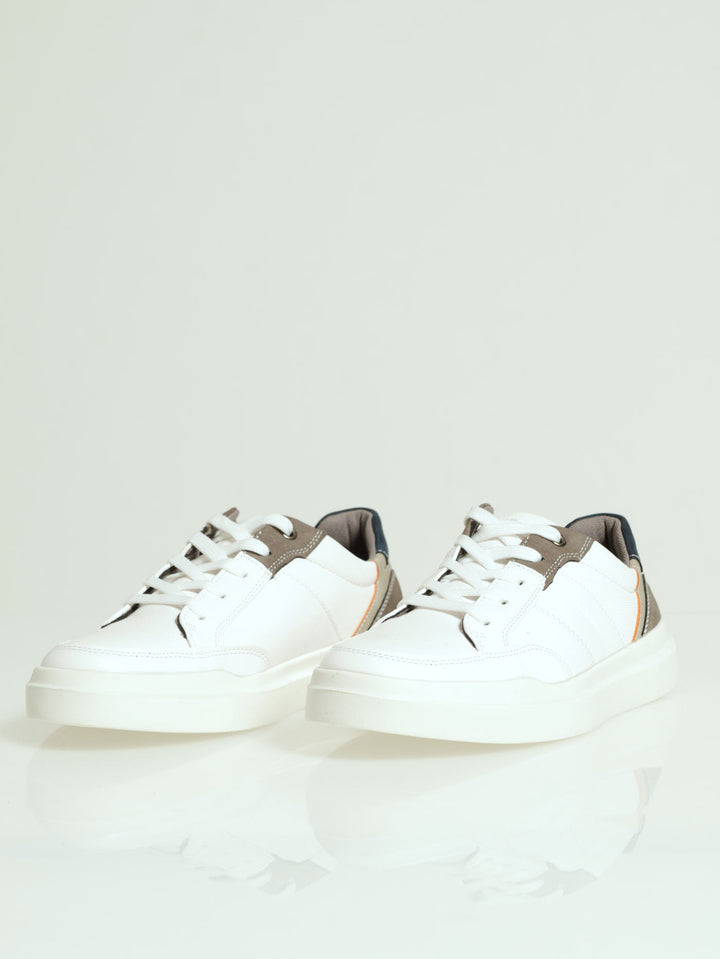 Panelled Back Quarter Lace Up Sneaker - White