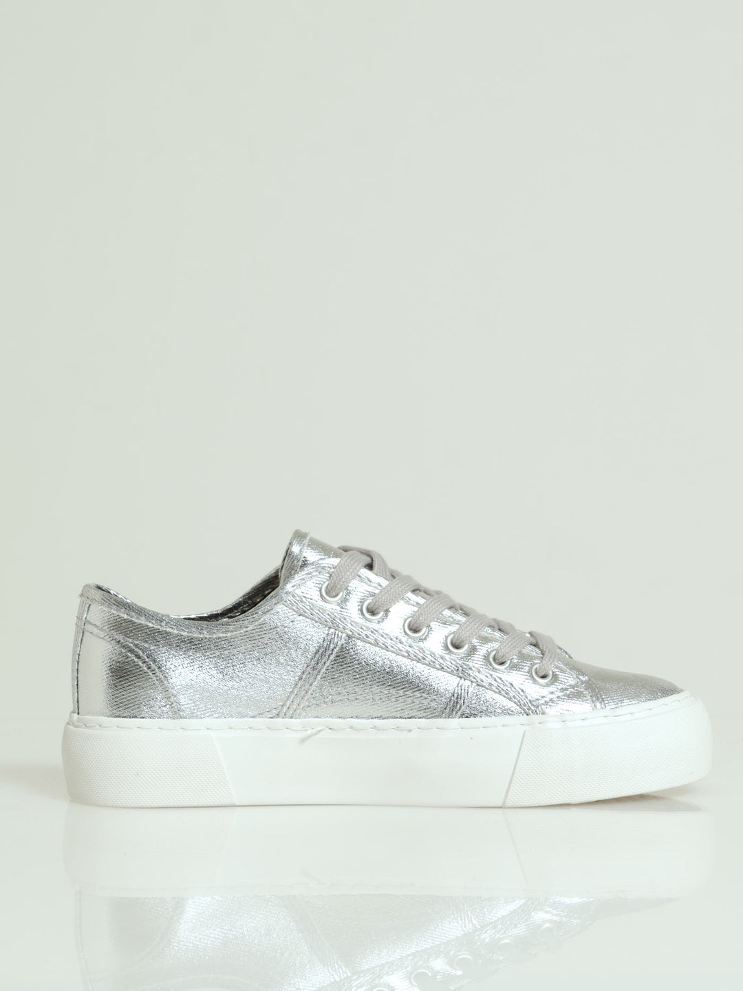 Calais 6 Basic Lace Up Court Platform Sneaker - Silver