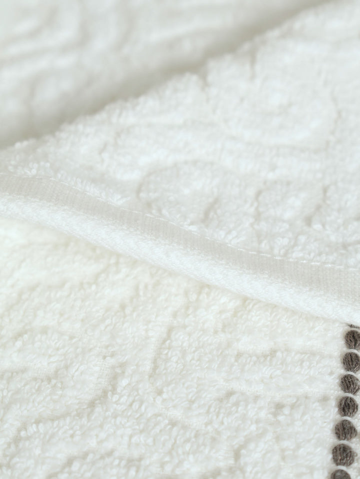 Otawa Bath Towels - White