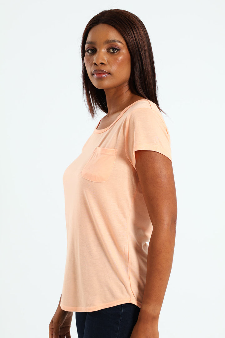 Basic Pocket Tee - Peach