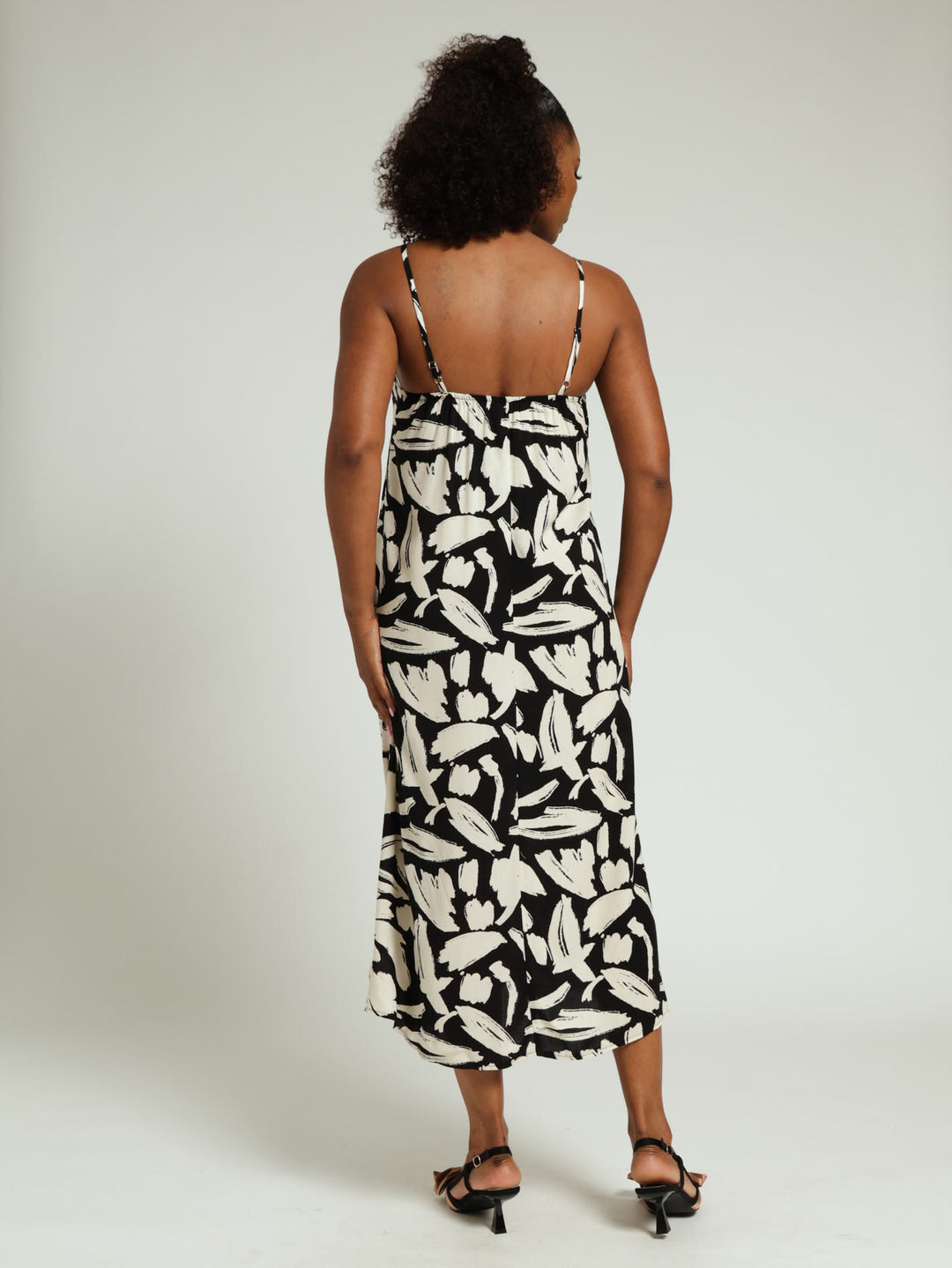 Strappy A-Line Slip Maxi Dress - Black/Cream