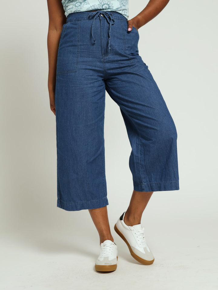 Utility Selfbelt Crop Wideleg Pants - Medium Wash