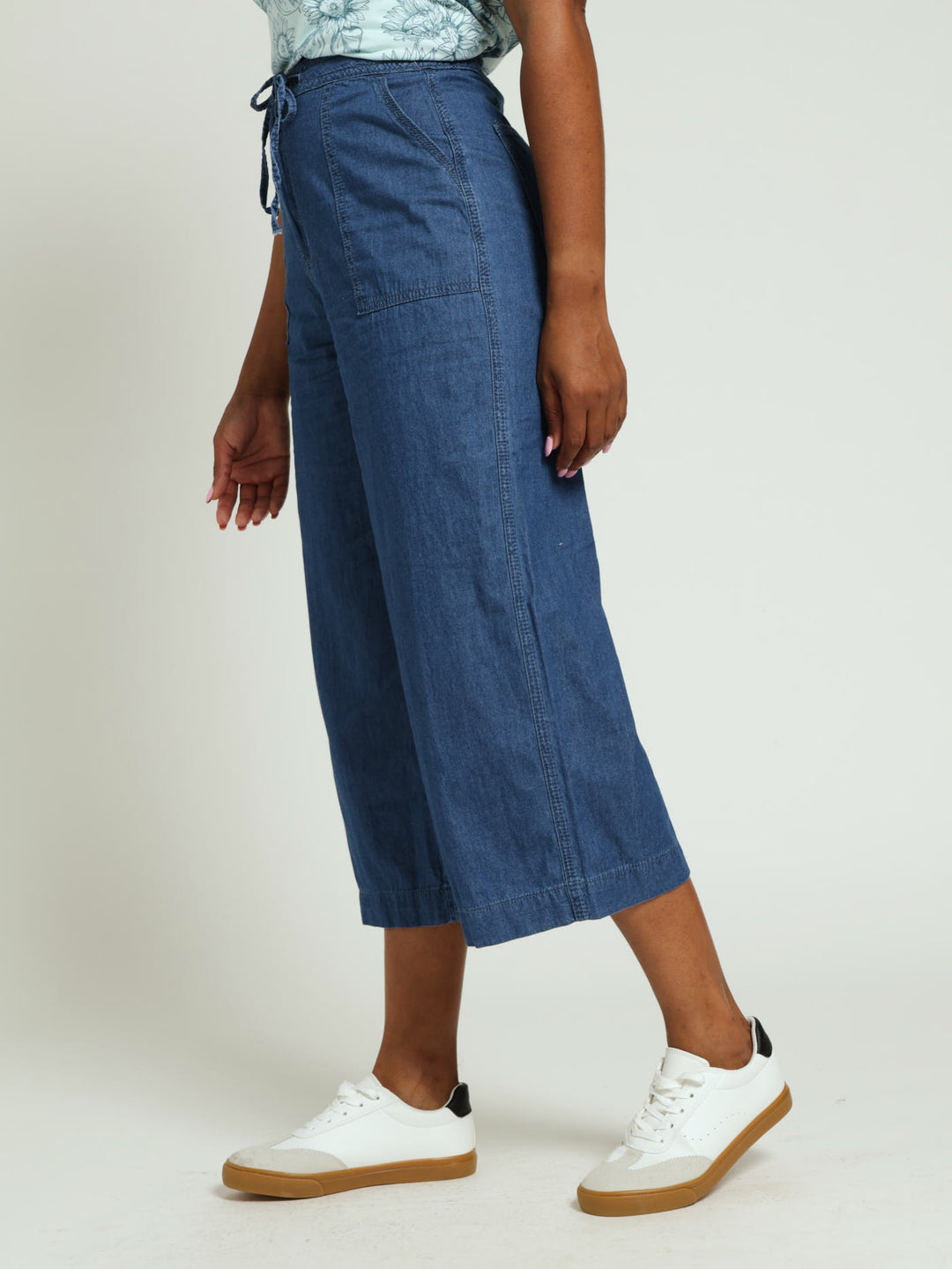 Utility Selfbelt Crop Wideleg Pants - Medium Wash