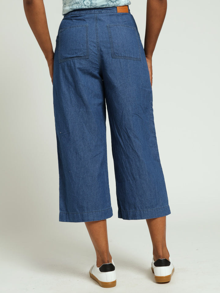 Utility Selfbelt Crop Wideleg Pants - Medium Wash