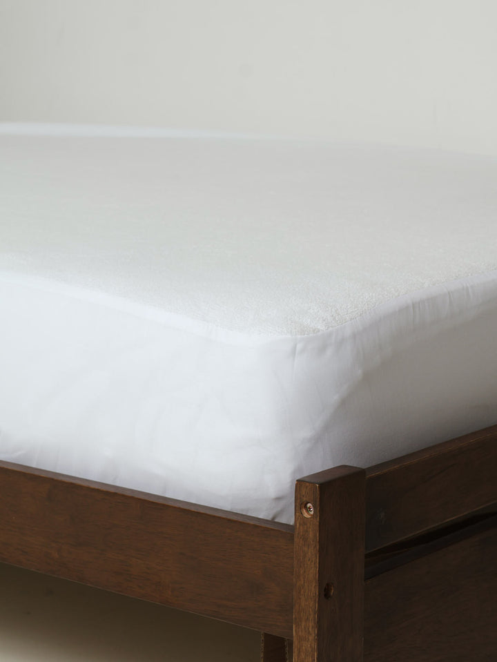 Waterproof Towelling Mattress Protector - White