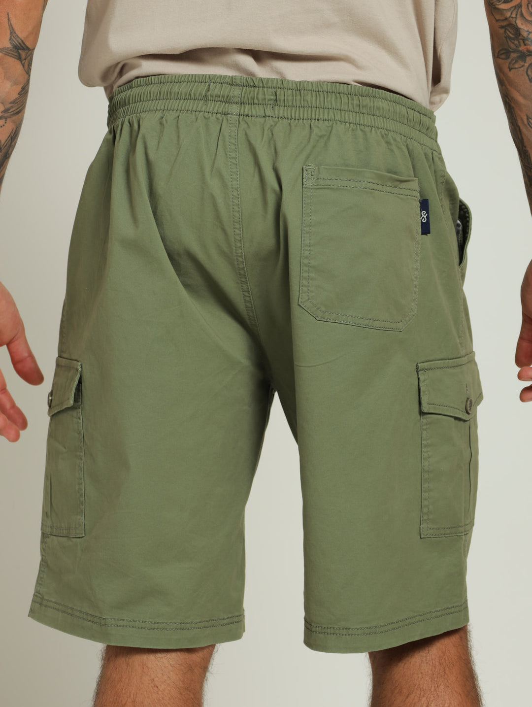 Cargo Pull On Short - Olive