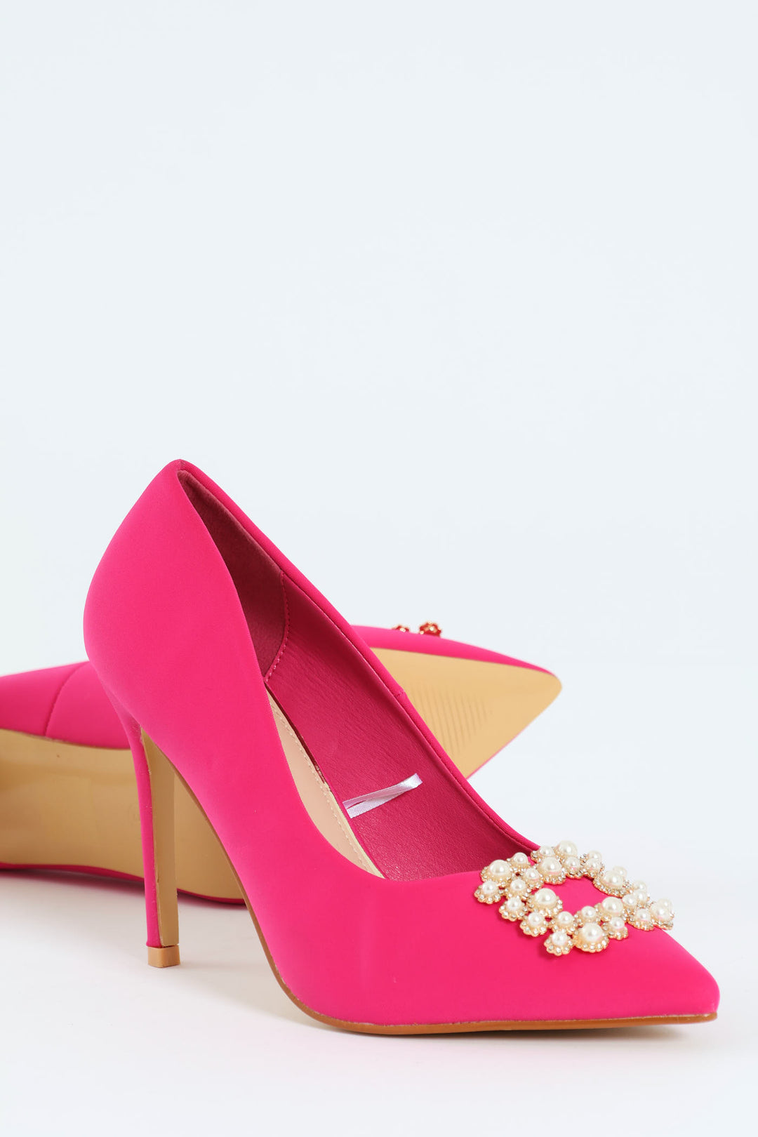 Pearl Broach Pointed Toe Heel  - Cerise