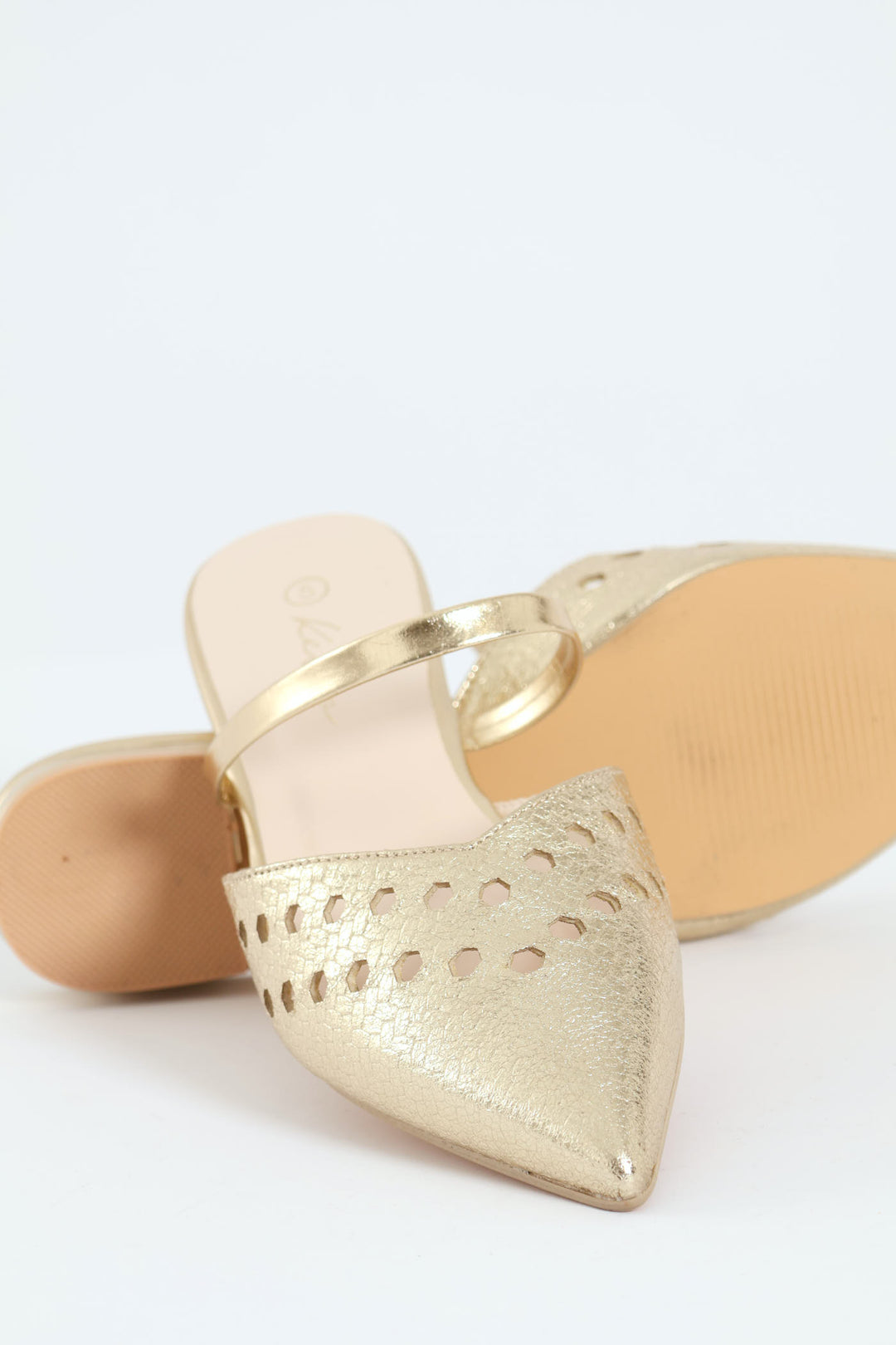 Woven Push In Shoe - Gold