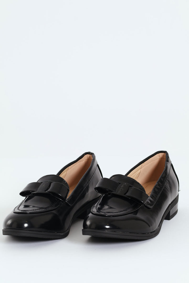 Leandra 17 Bow Trim Round Toe Patent Loafer - Black