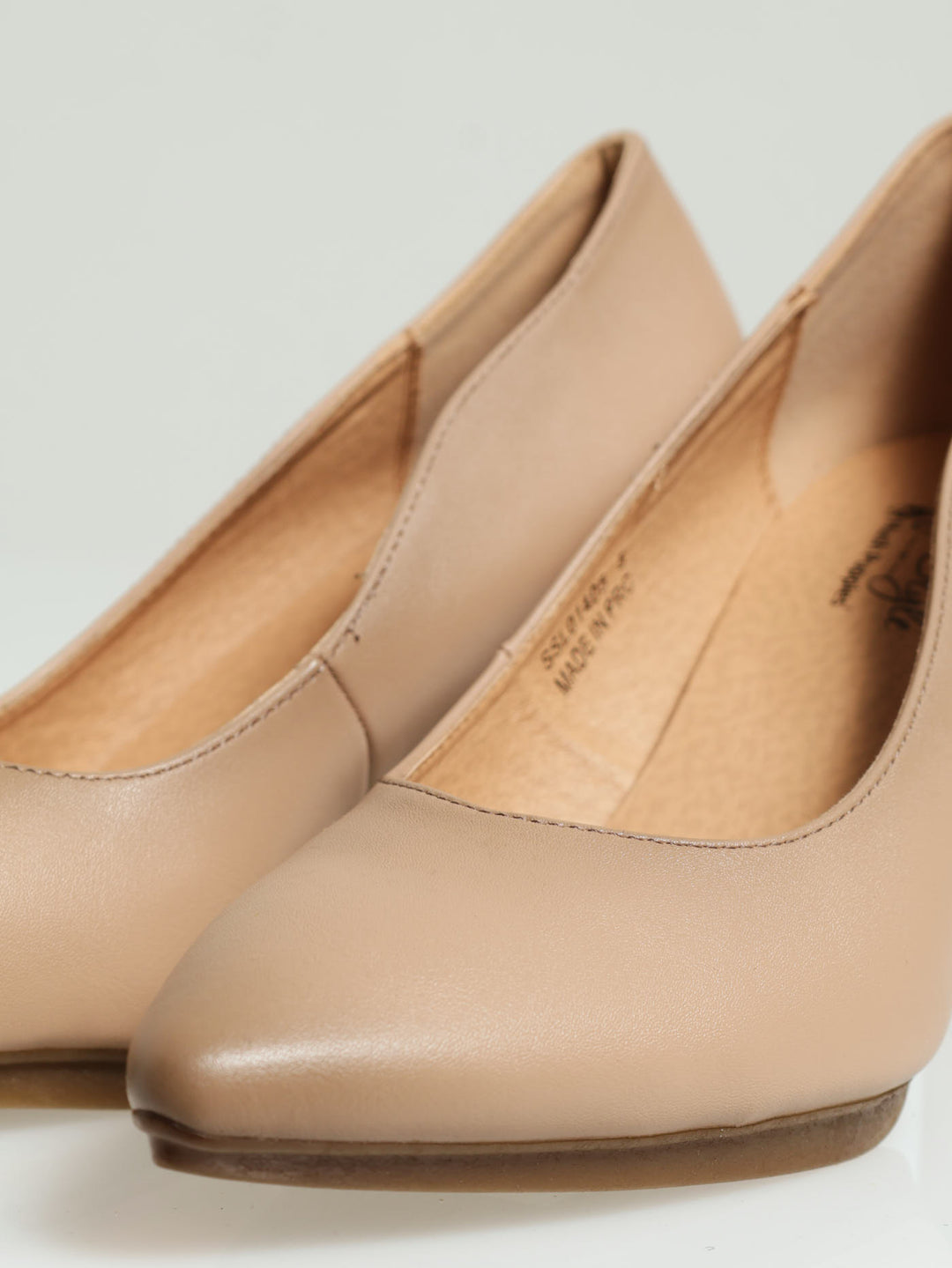 Soft Phillipa Pointed Toe Court Heel - Nude