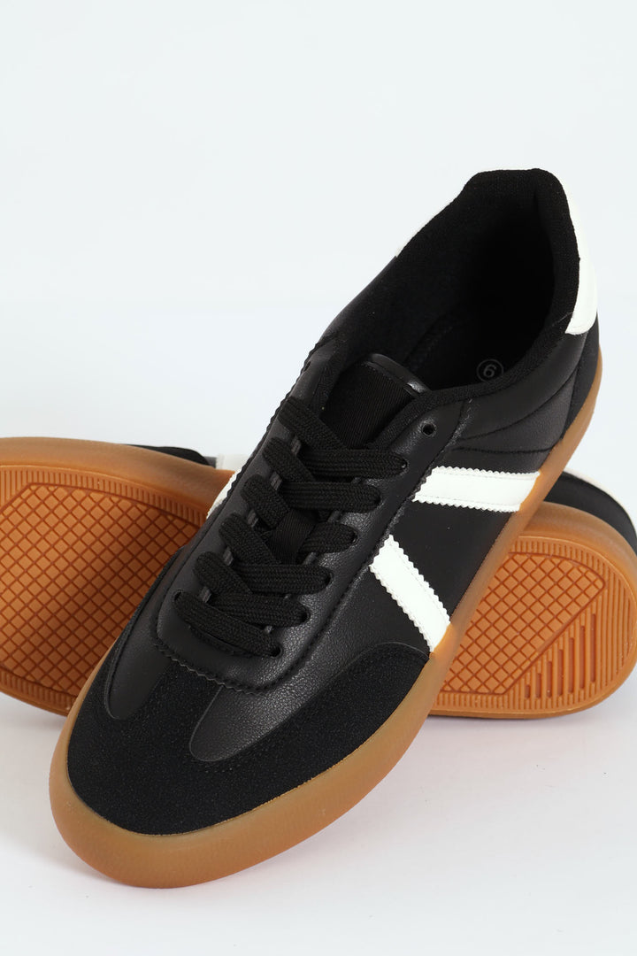 Low Cut Sneaker With Suede Toe Insert - Black