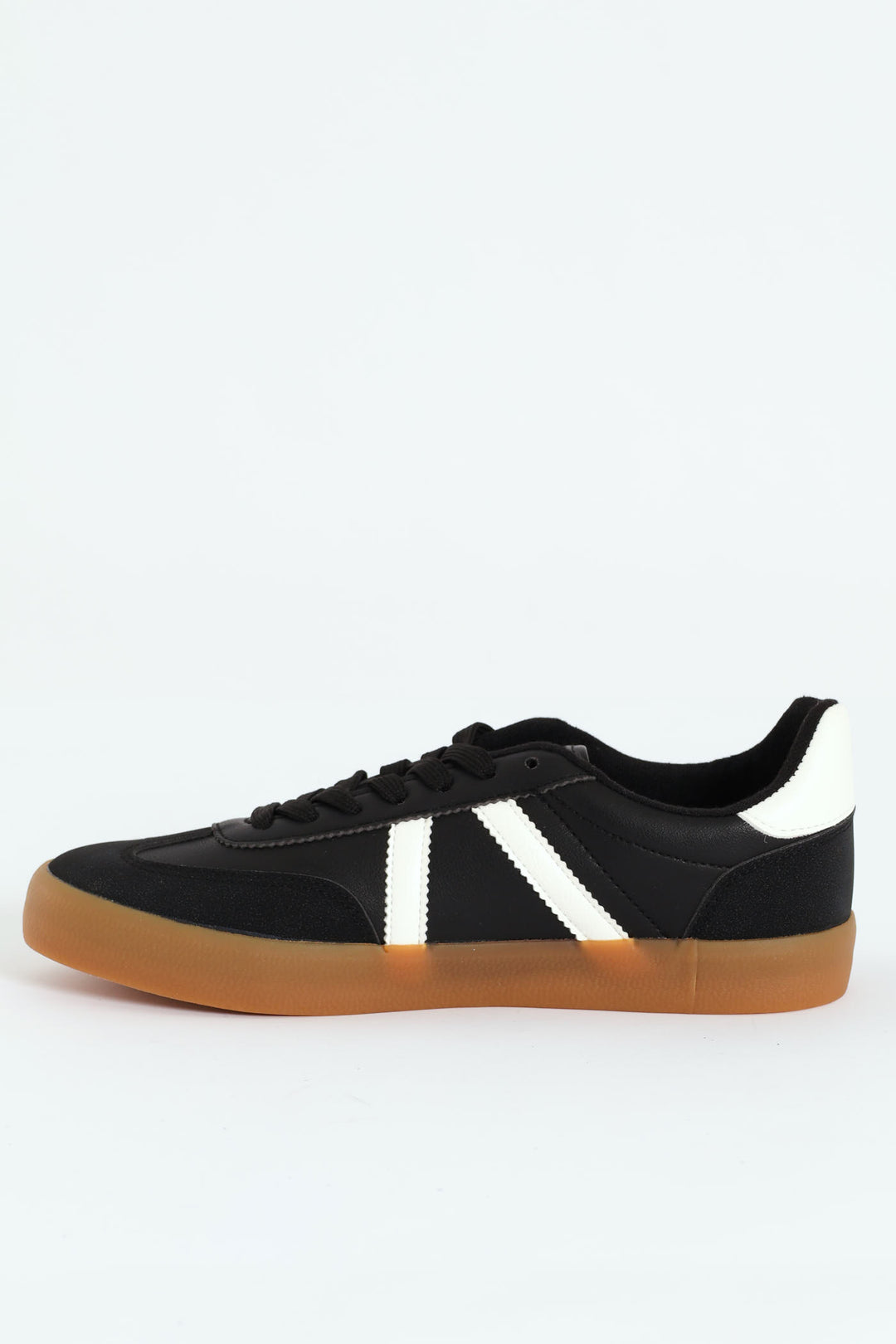 Low Cut Sneaker With Suede Toe Insert - Black