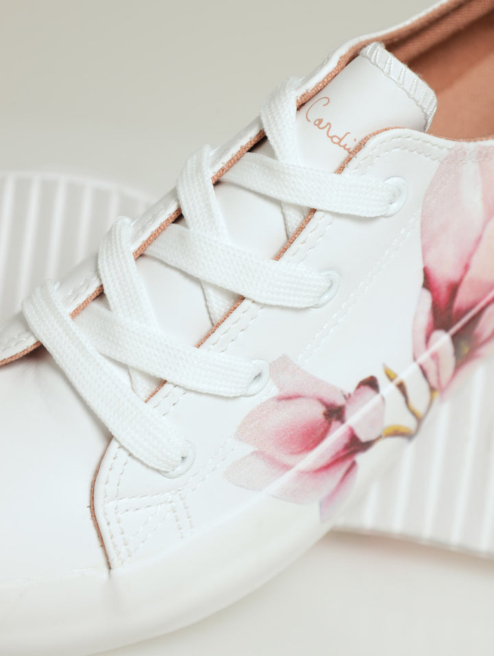 Gardin Floral Lace Up Platform Sneaker - White/Pink