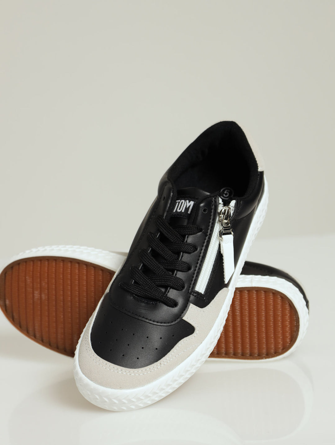 Allie Zip Sneaker - Black/Grey