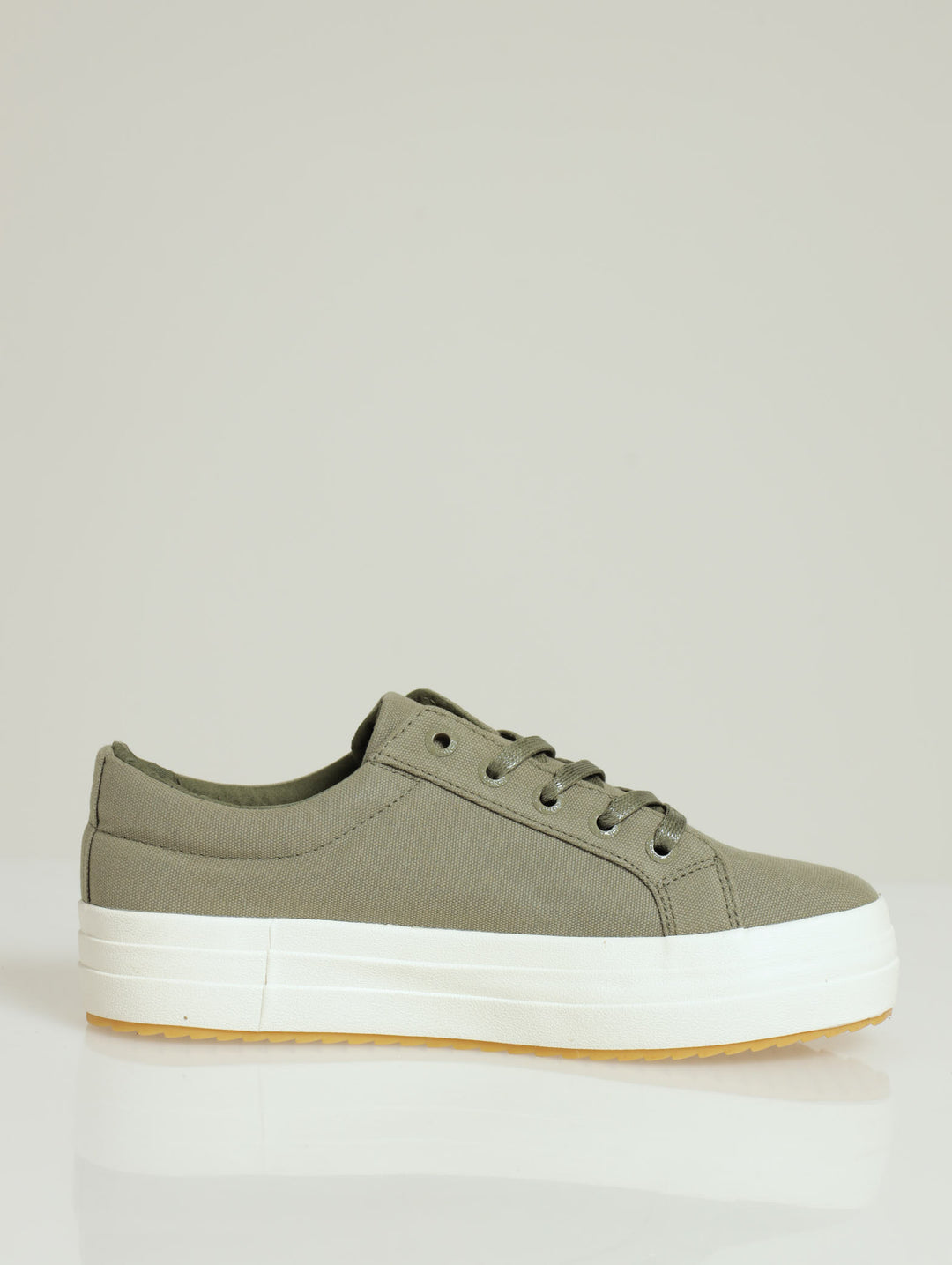 Classic Canvas Sneaker - Olive