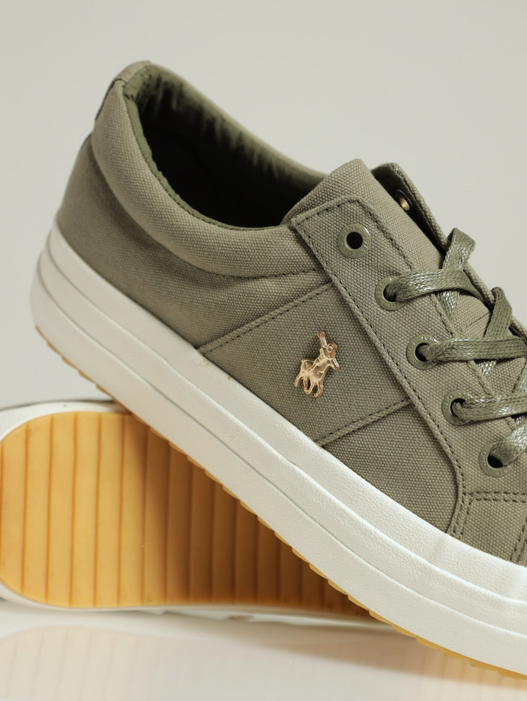 Classic Canvas Sneaker - Olive