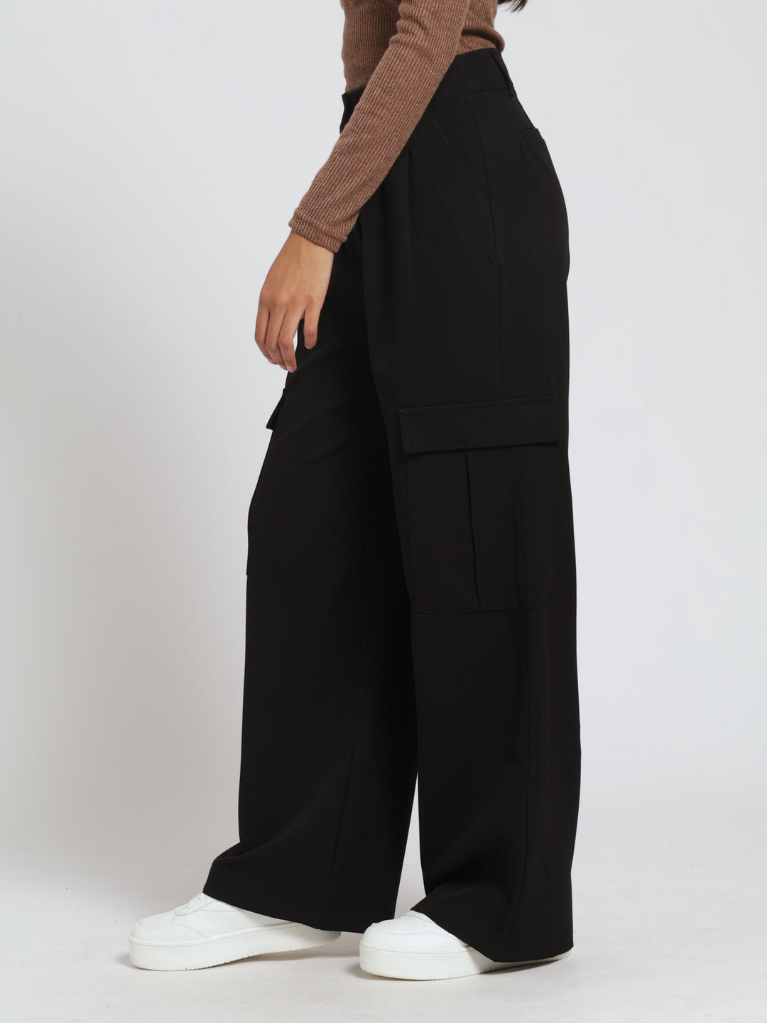 Cargo Pleated Trouser - Black