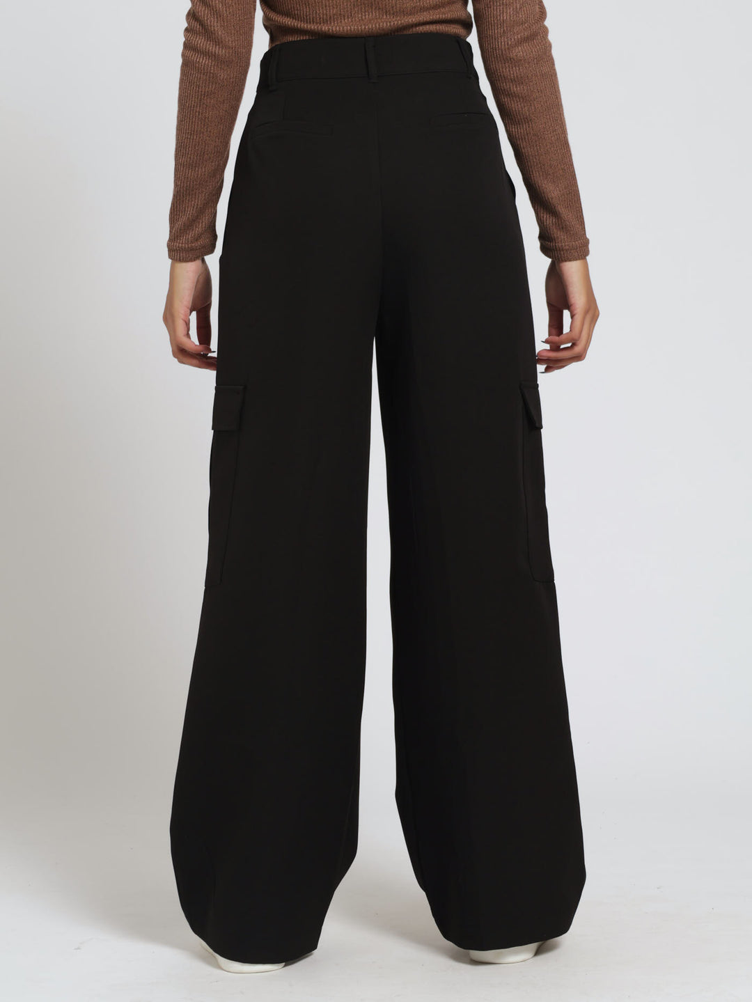 Cargo Pleated Trouser - Black