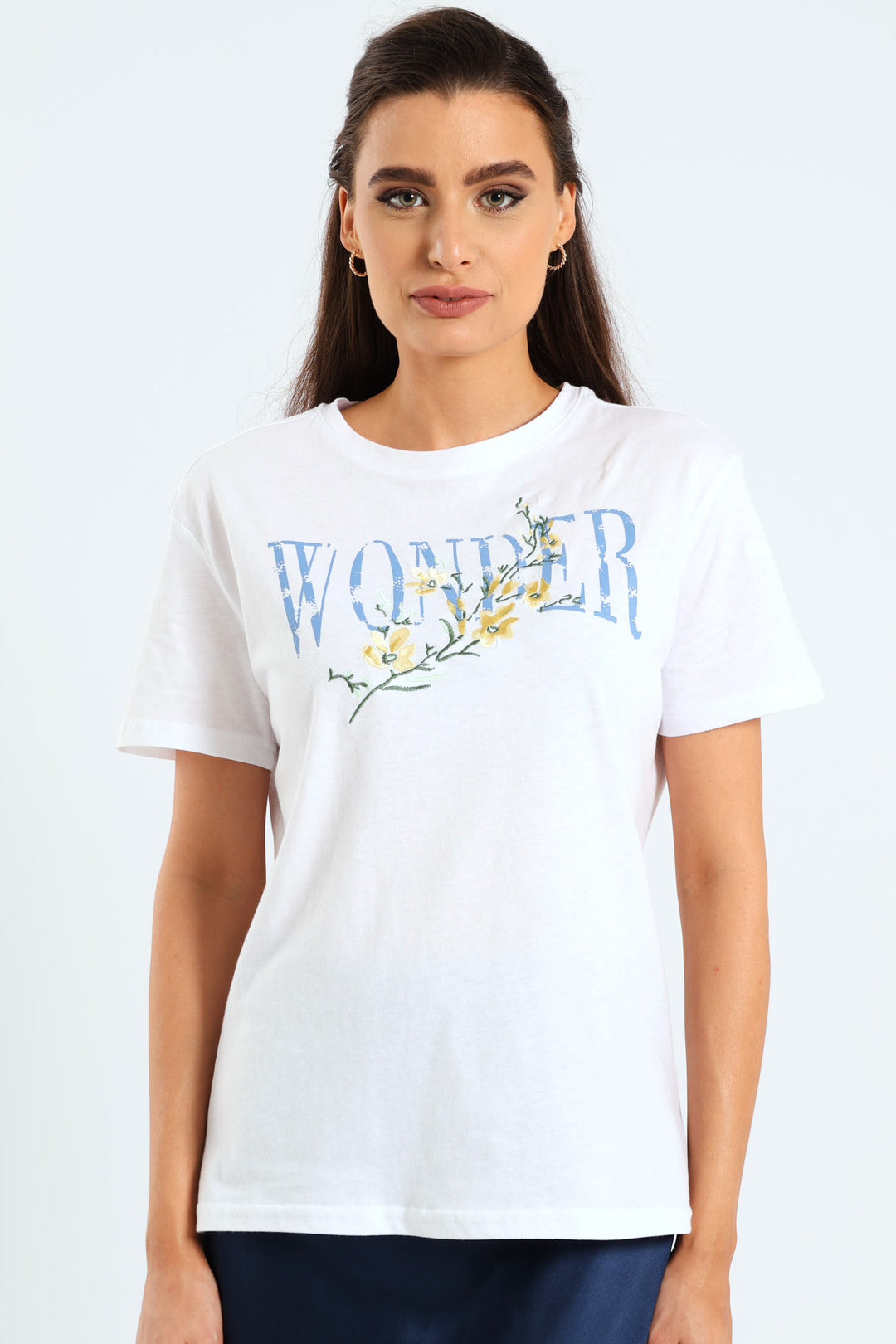 Embroidered Flower Wonder Tee - White