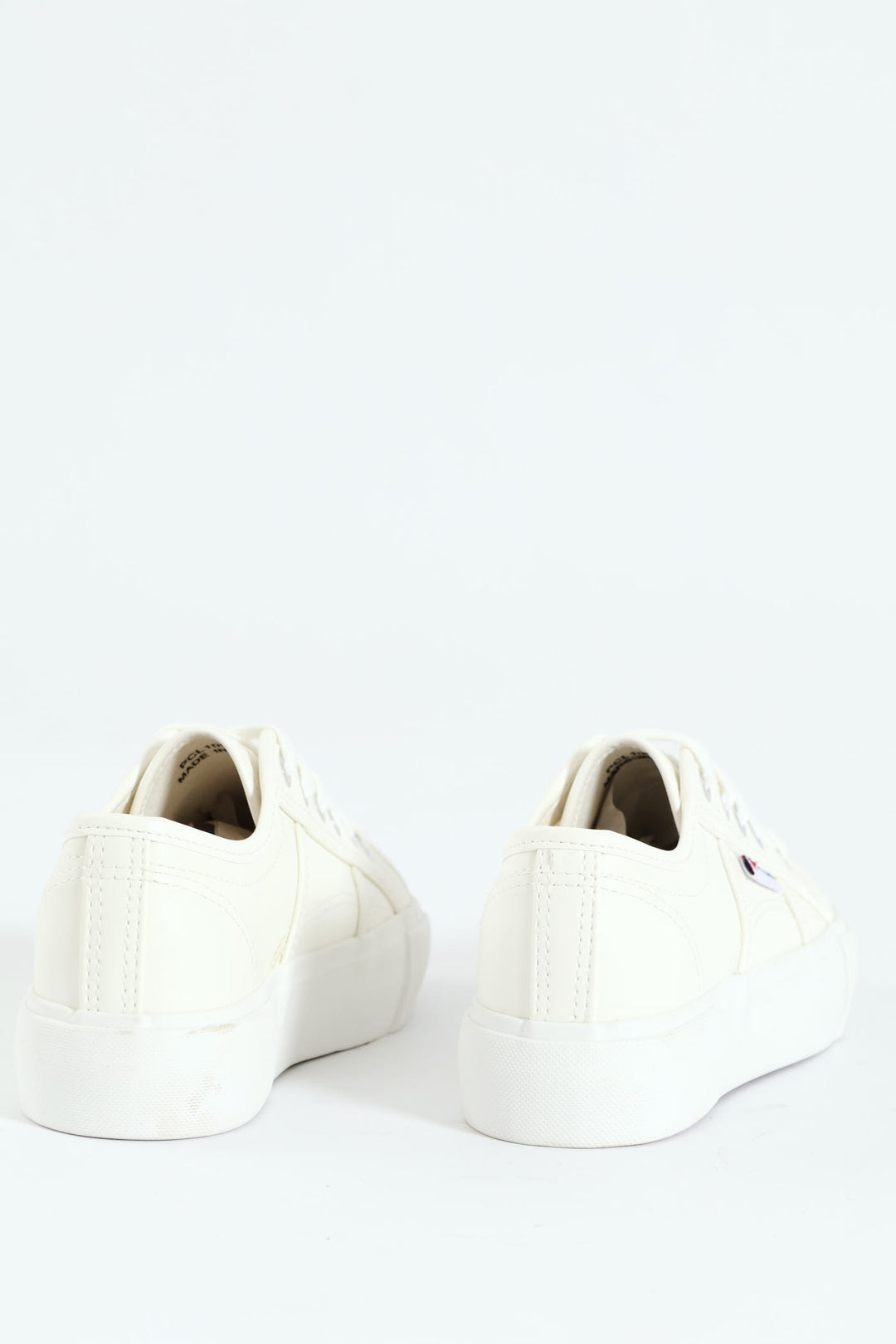 Calais 6 Basic Lace Up Platform Sneaker - White