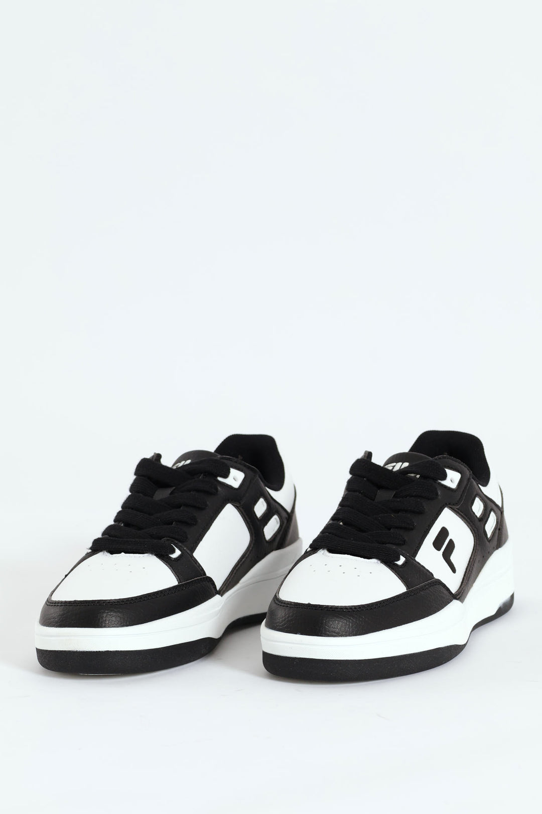 Owen Panel Block Lace Up Sneaker - Black/White