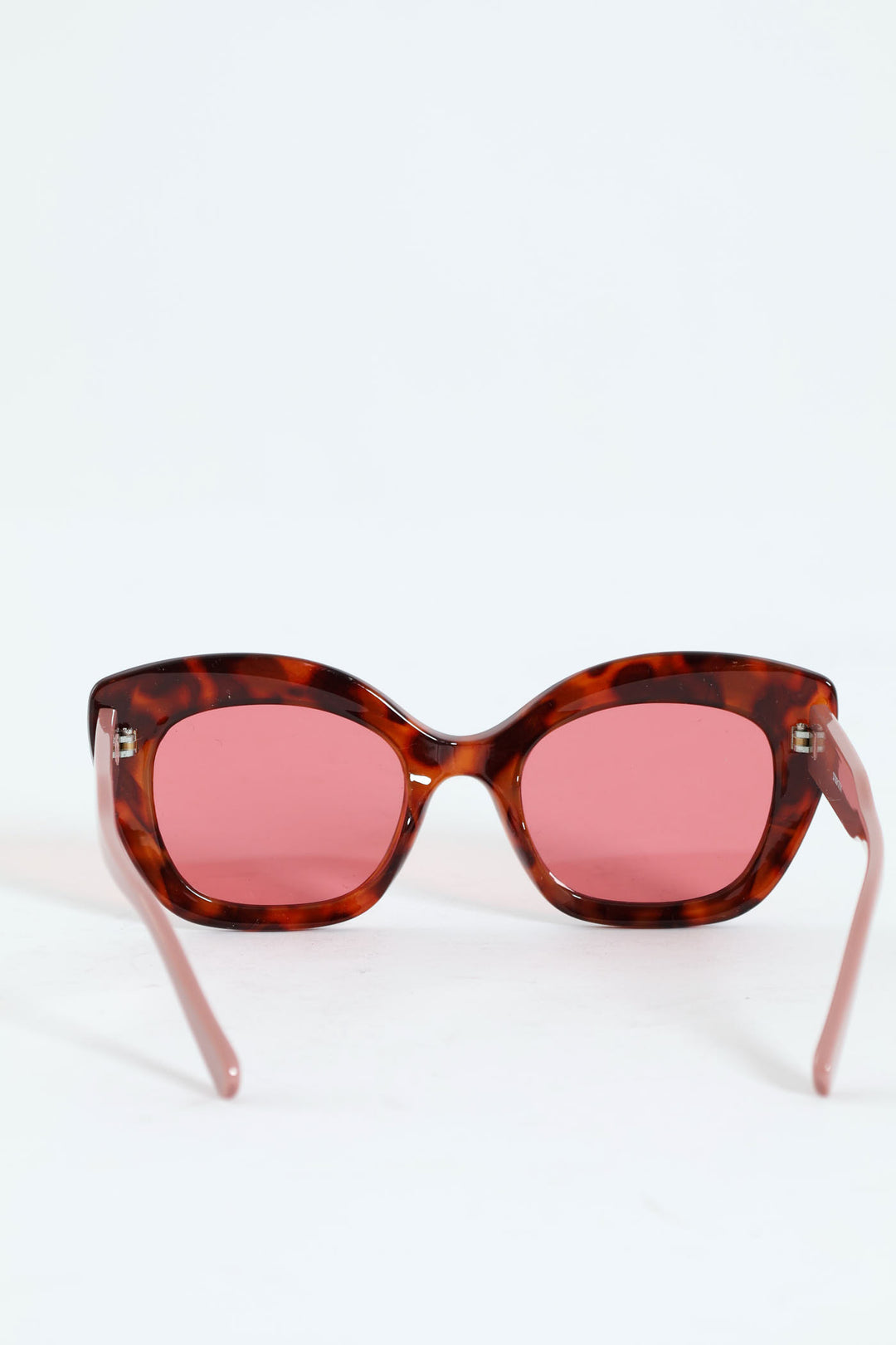 Pink Temple Pink Lense Cateye Sunglasses - Tortoise