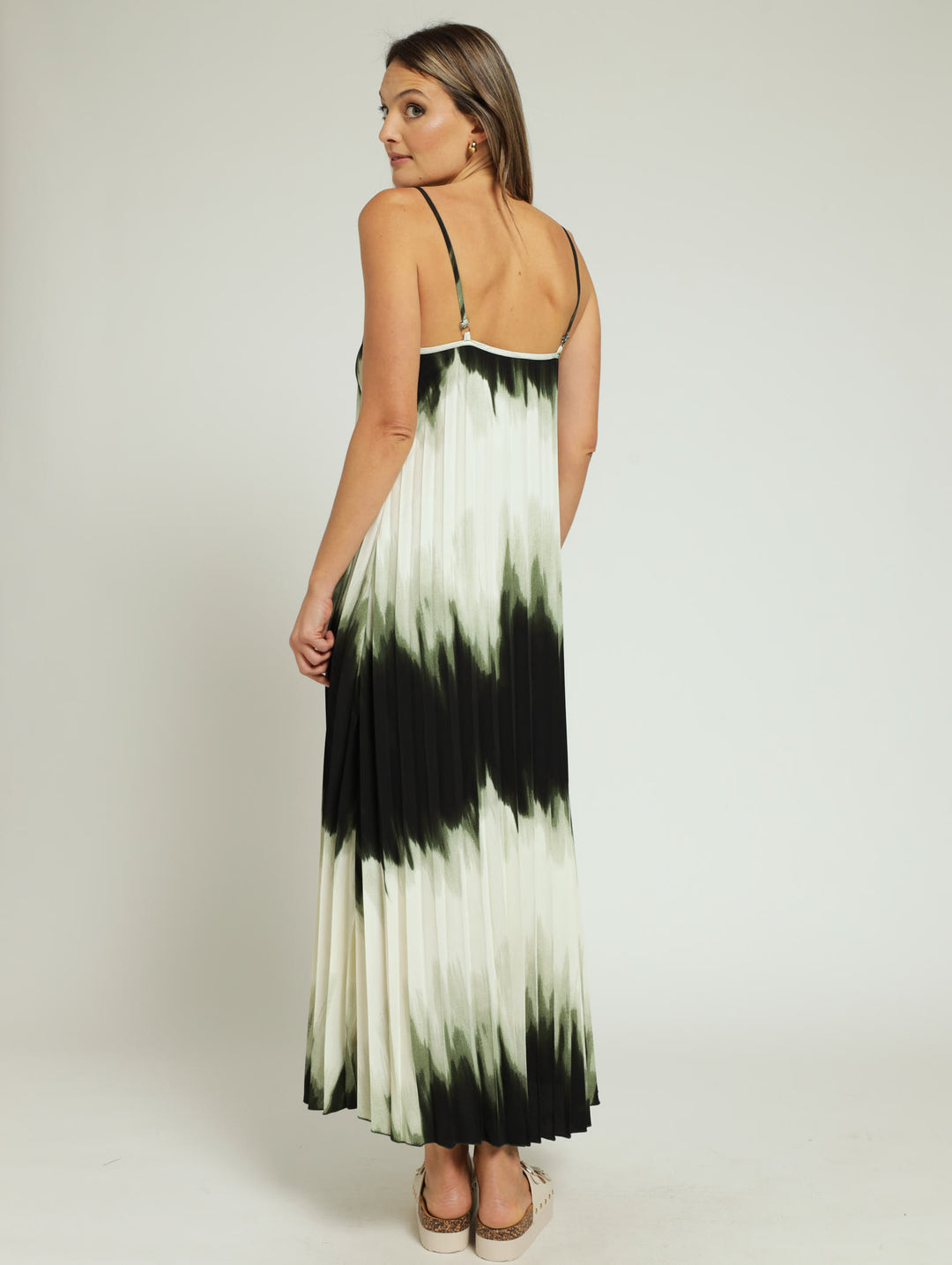 Strappy Tie Dye Pleated Maxi Dress - Dark Green