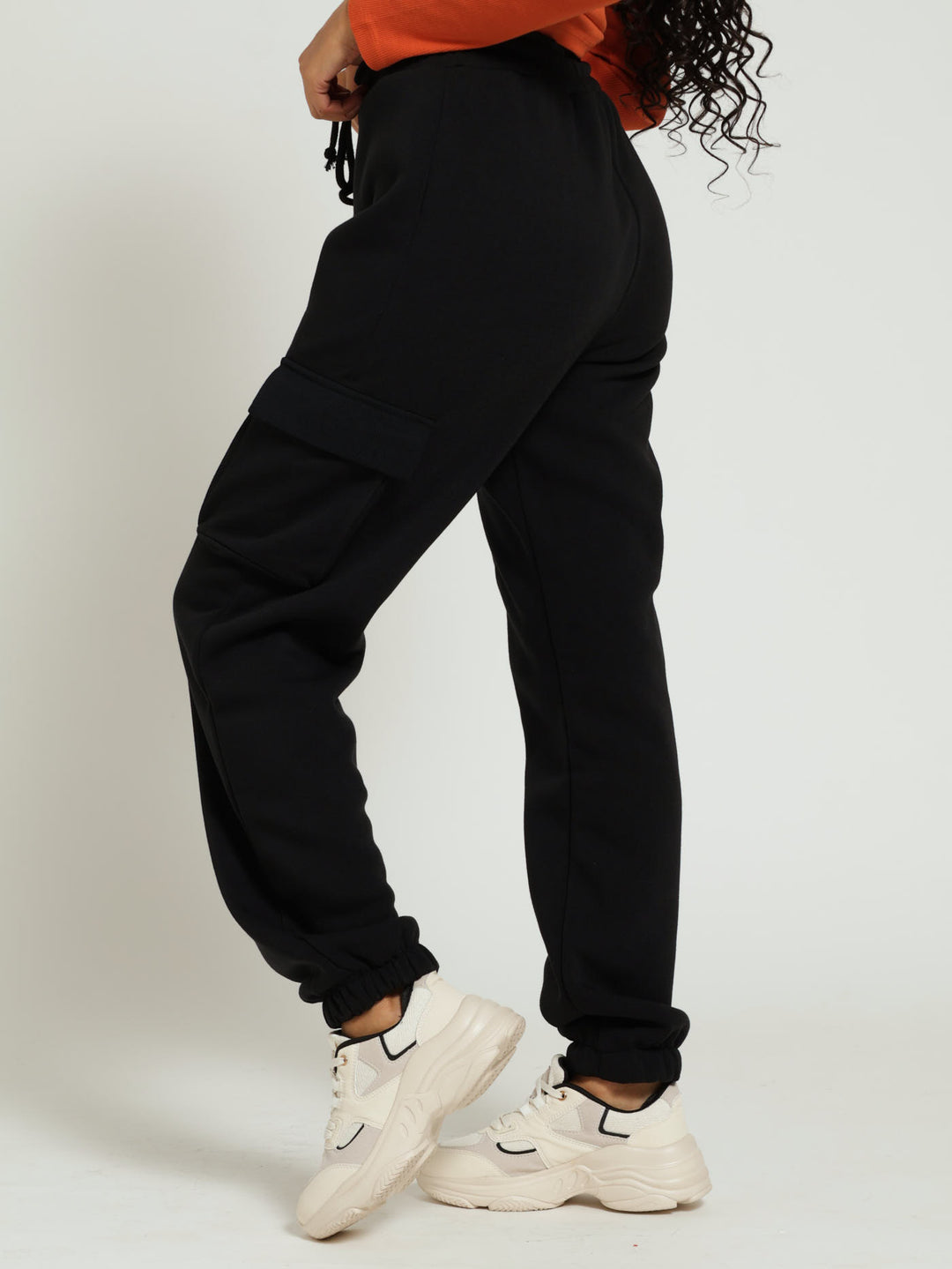 Rib Pocket Fleece Jogger - Black