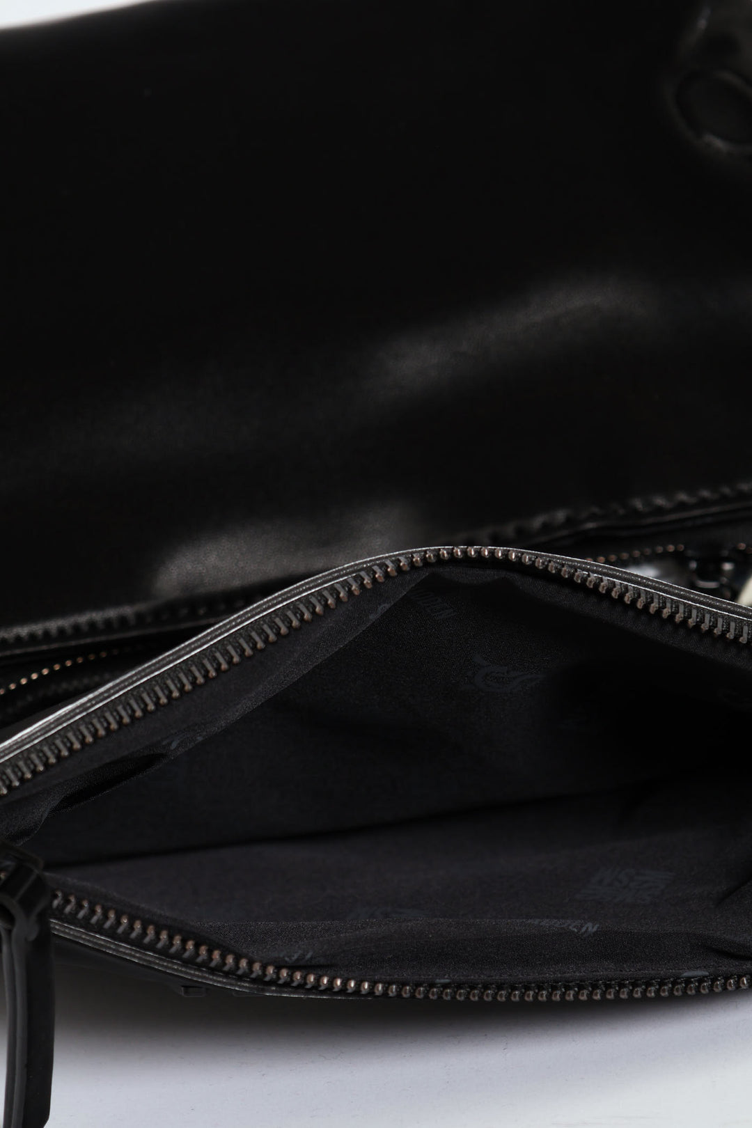 Bfin-V Bag - Black