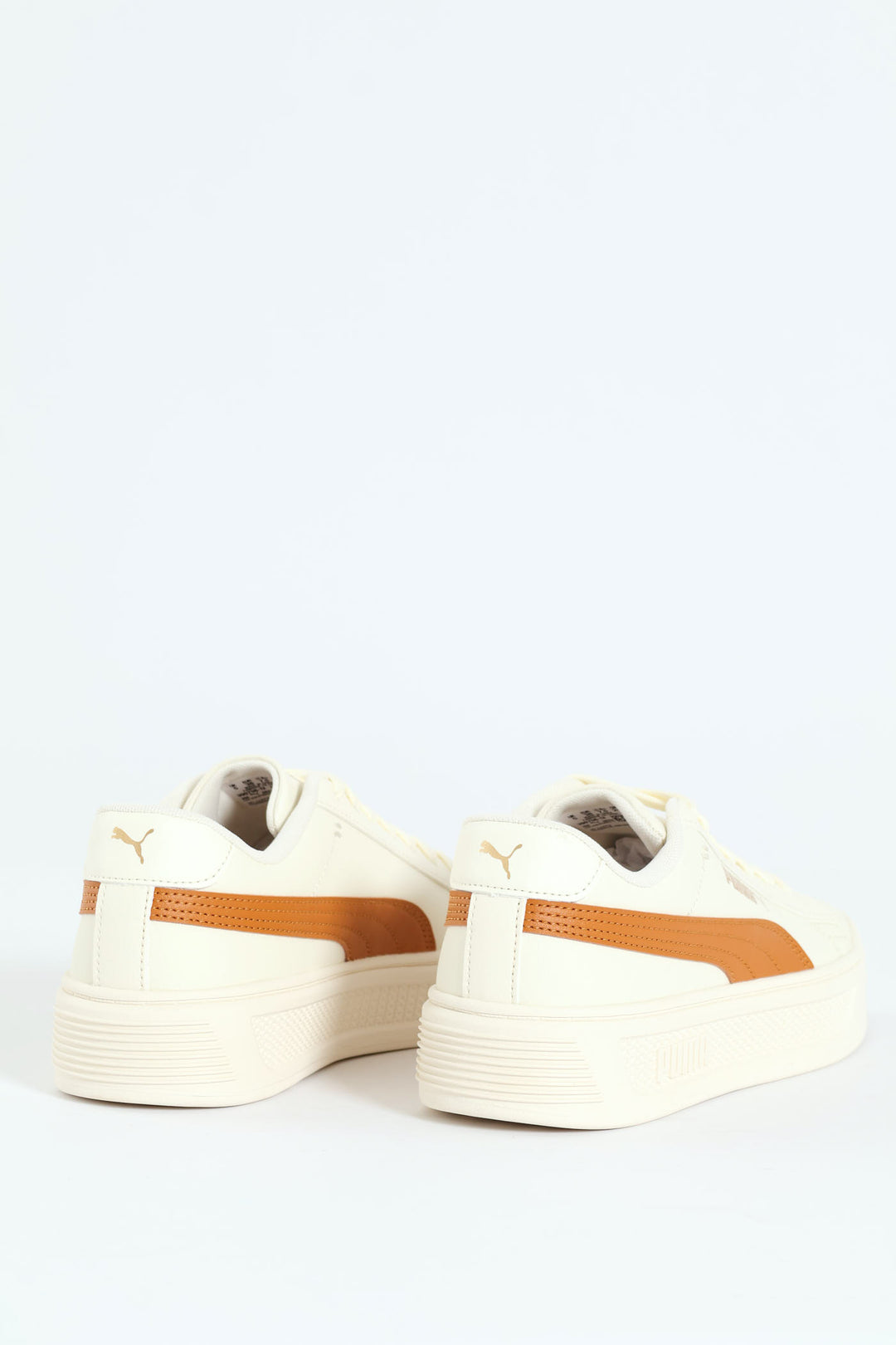 Smash Platform V3 Sneaker - Cream