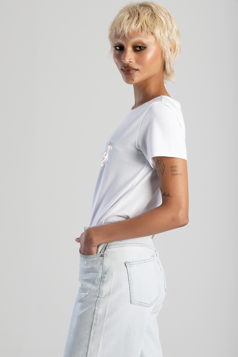 Multi-Technique Regular Fit Logo Top - White