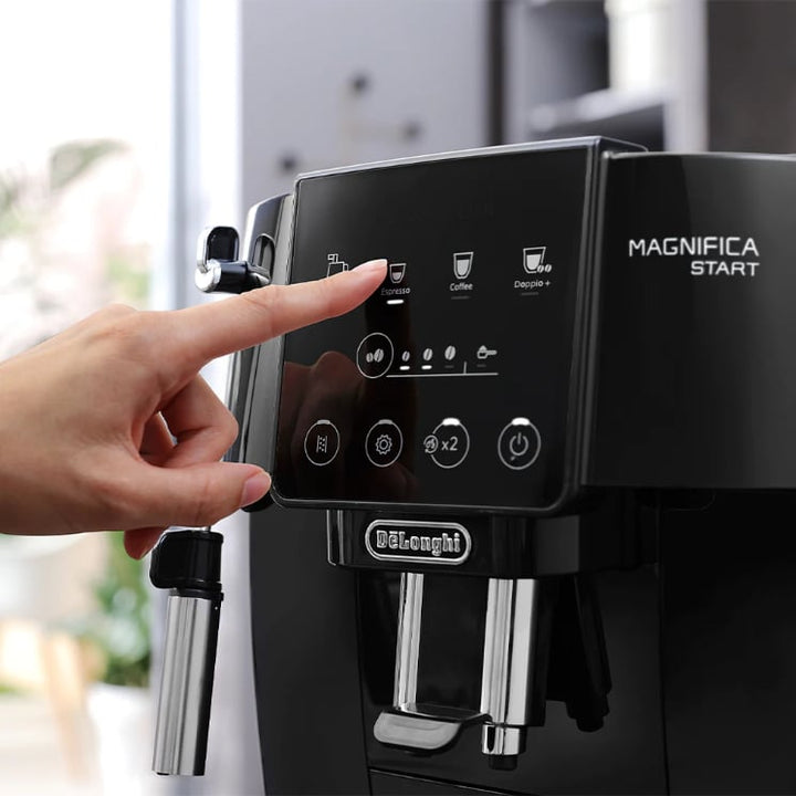 De'Longhi Magnifica Start Coffee Machine - Black