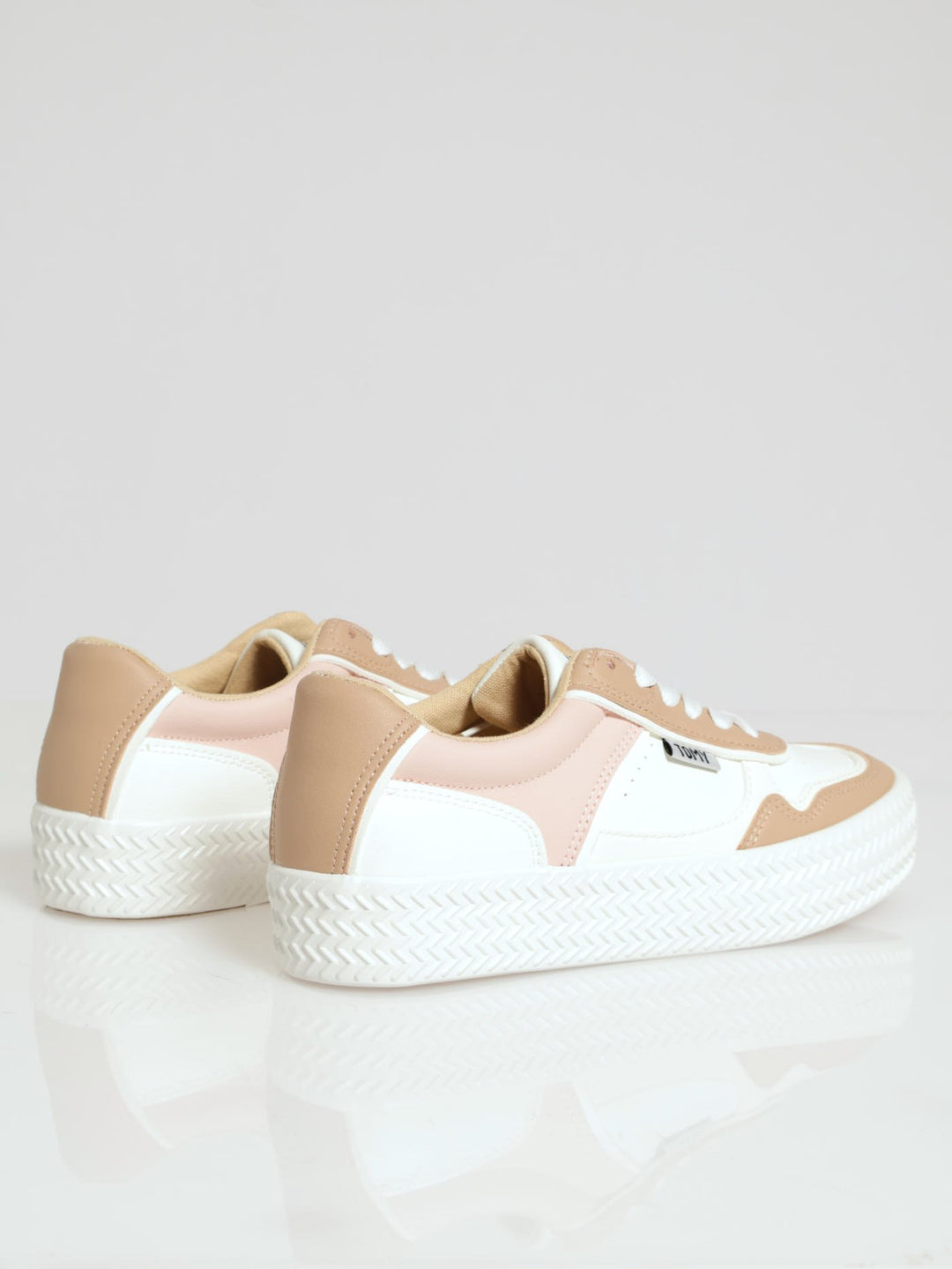 Rae Panelled Platform Lace Up Sneaker - White/Beige