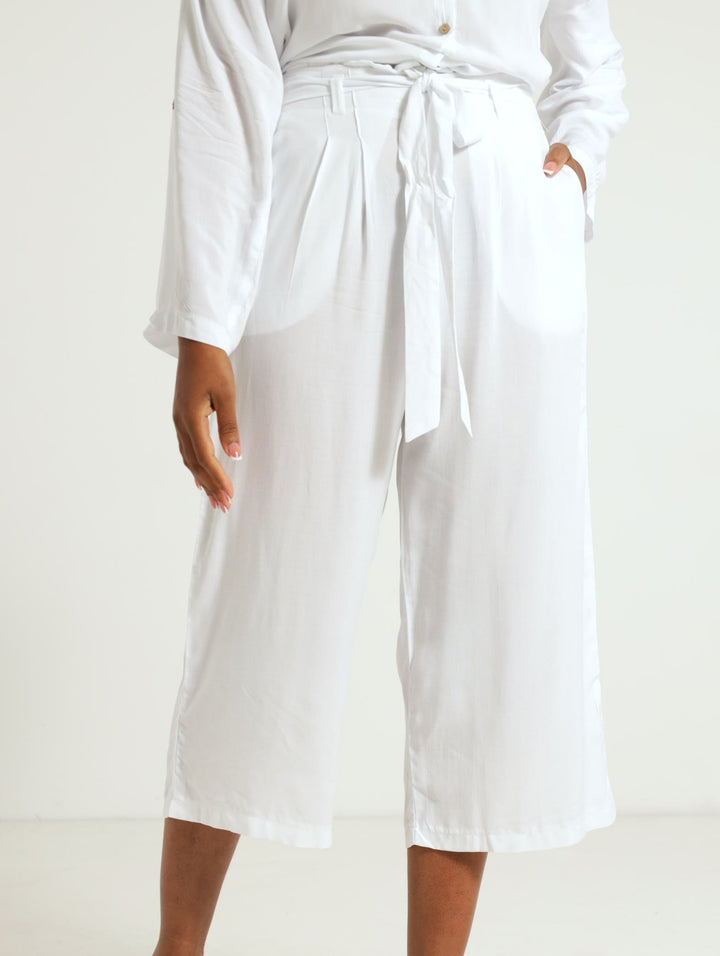 Belted Pull-On Culotte Pants - White