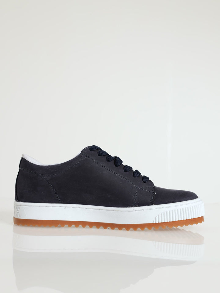 Disco Basic Sneaker - Navy/White