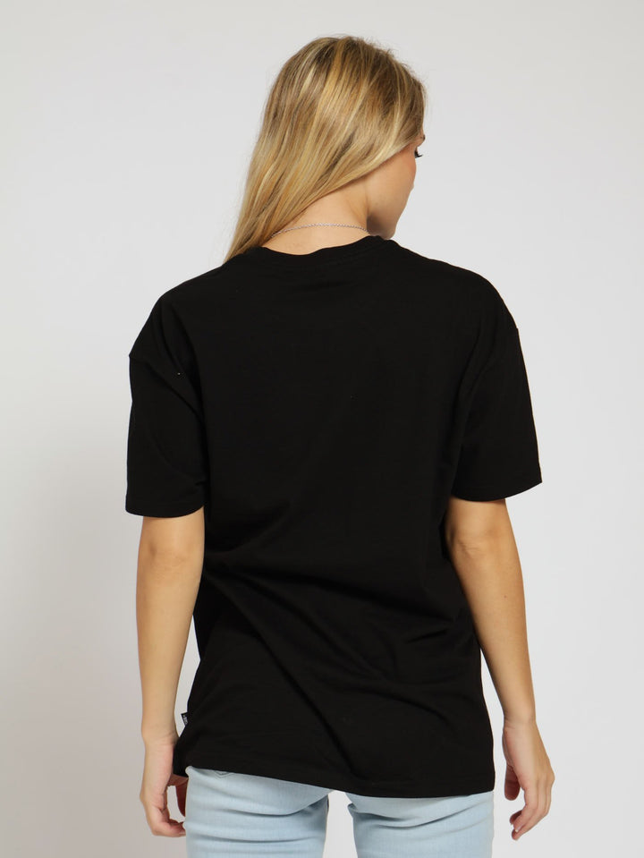 Outdoor Abduction Oversized Top - Black