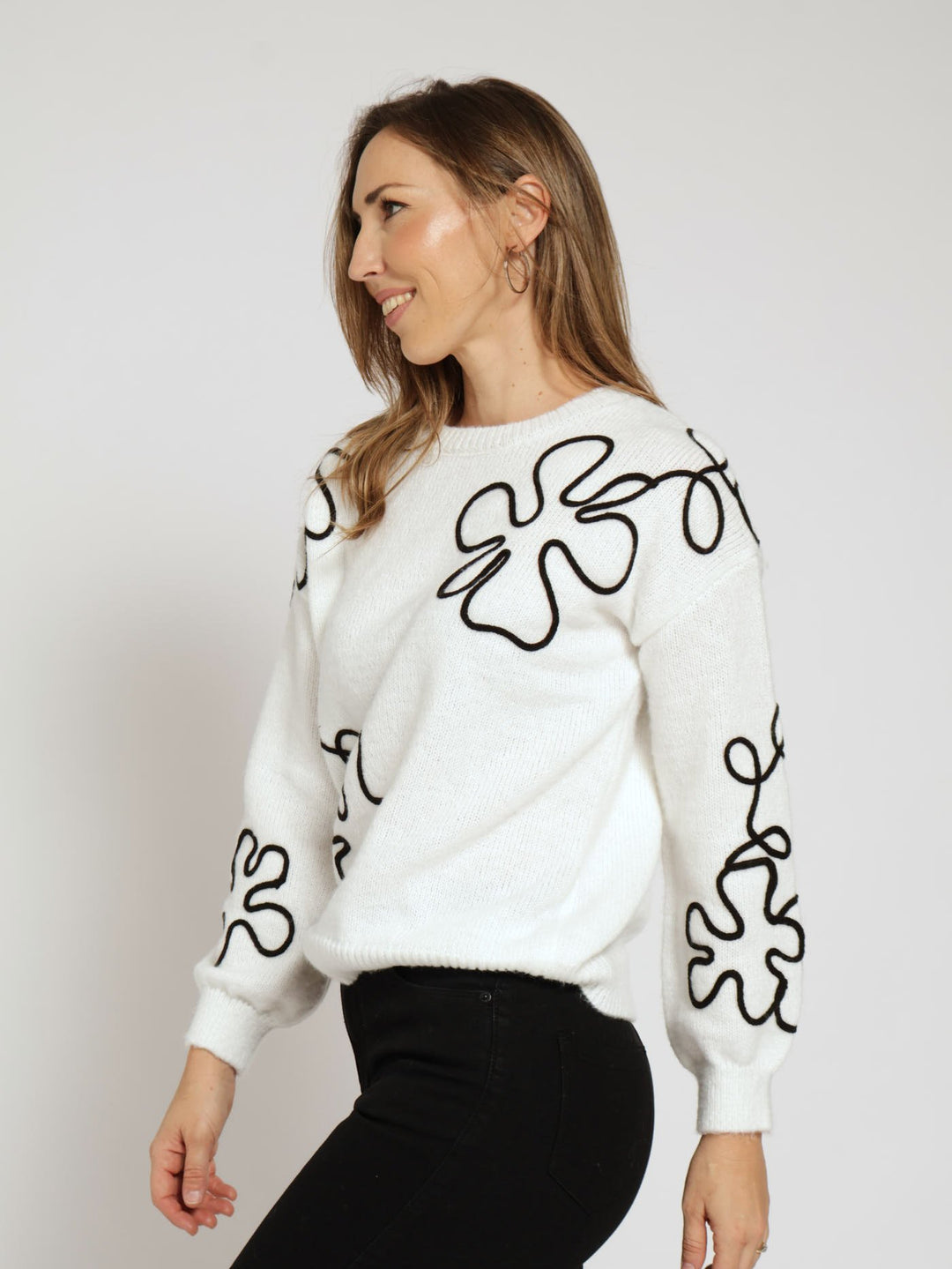 Cornelli Flower Pullover - Black/Cream