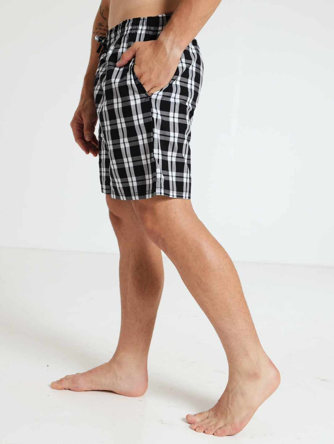 Woven Shorts - Black