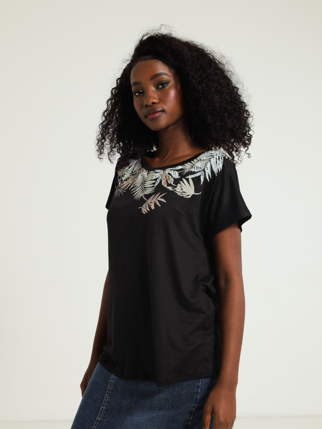 Block Print Tropic Animal Tee - Black